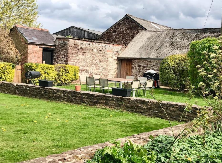 Willa Cosy Farmhouse Escape In Monmouthshire Wolves Newton Zewnętrze zdjęcie